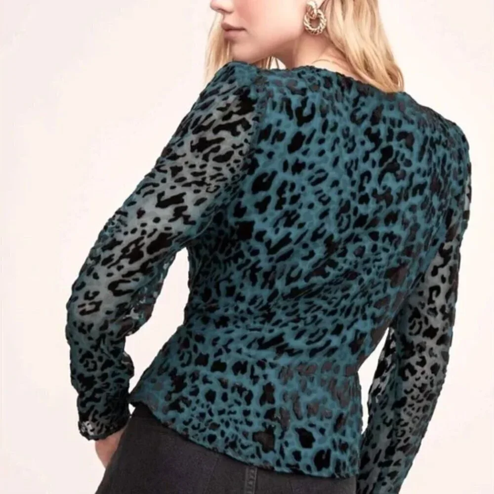 ASTR The Label Teal Leopard Wrap Blouse with Shoulder Pads Women’s Size XL - Picture 11 of 11
